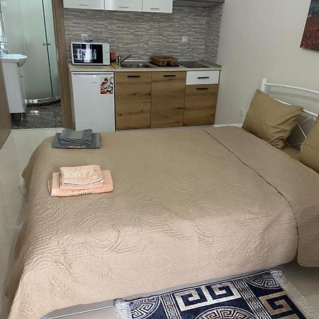 Ifos Apartments Szaloniki Kültér fotó