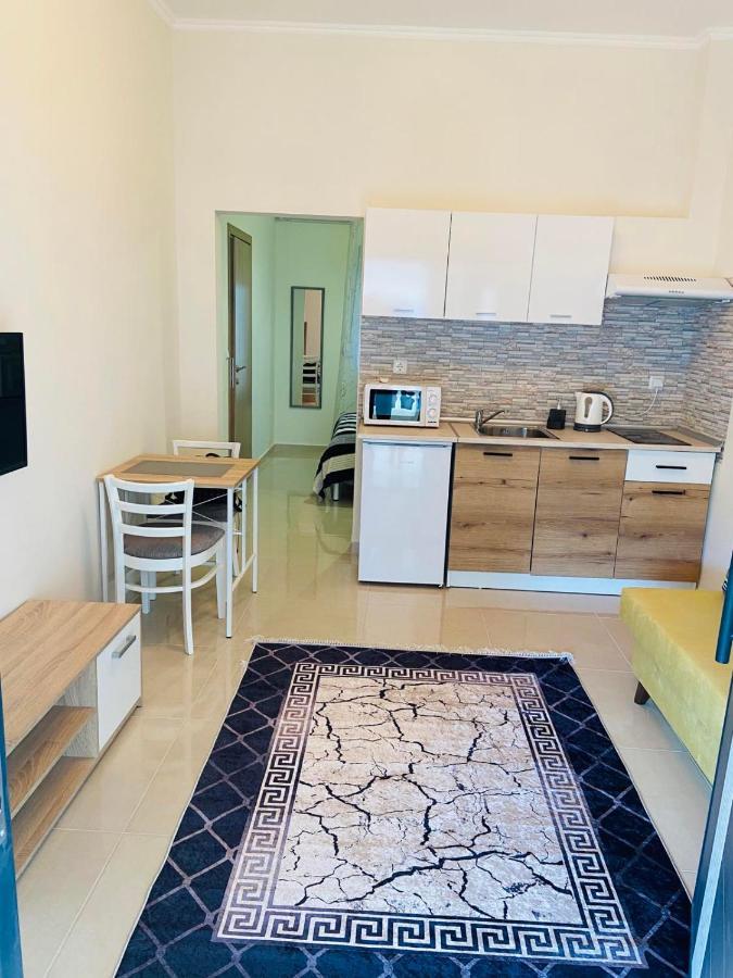 Ifos Apartments Szaloniki Kültér fotó